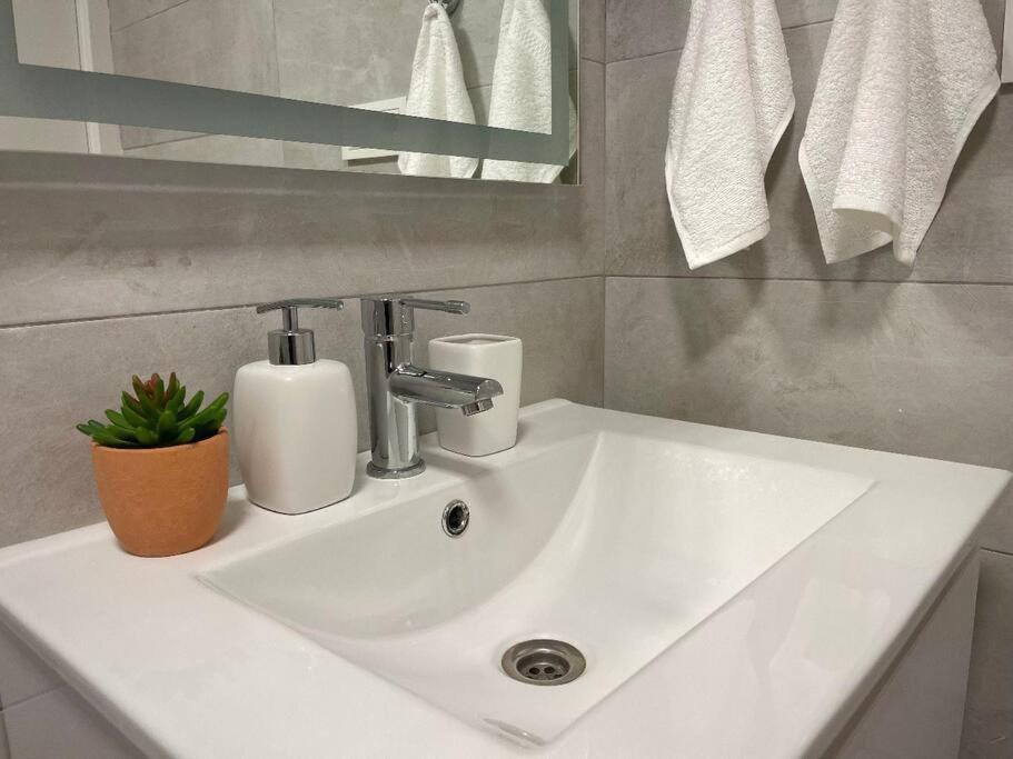 Lux Apartment Lago Jardin, 2, Torrevieja Alicante Exterior foto
